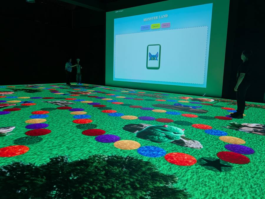 Interactive kids game